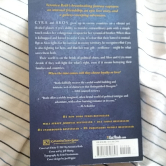 Veronica Roth Book Bundle - Picture 4 of 5